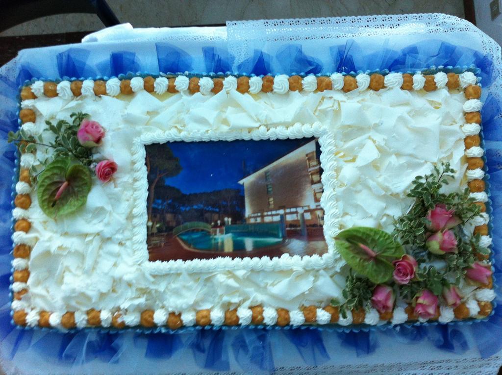 Hotel Vina De Mar Lignano Sabbiadoro Extérieur photo
