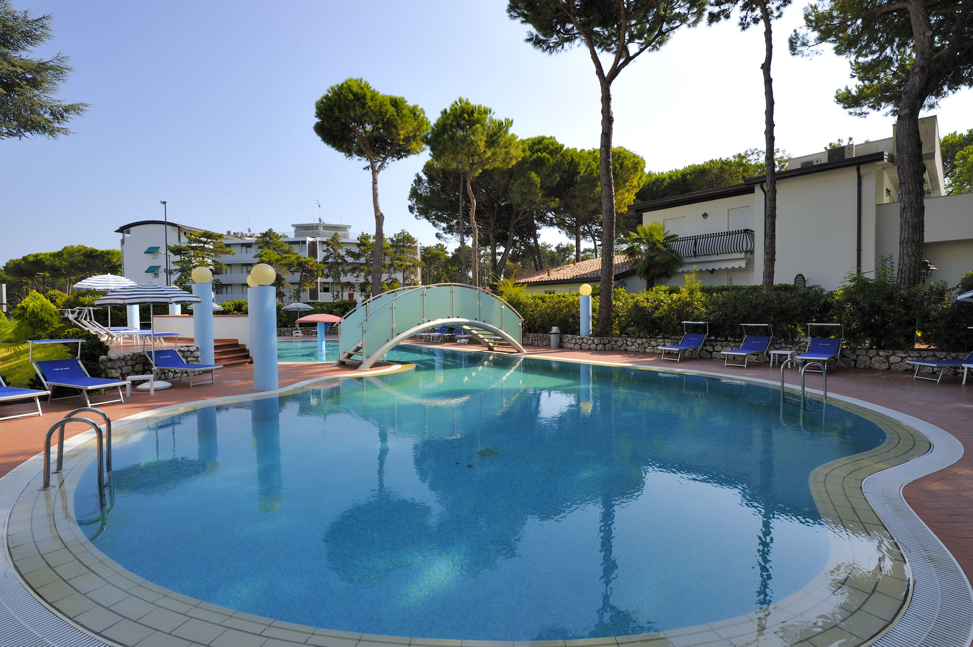 Hotel Vina De Mar Lignano Sabbiadoro Extérieur photo