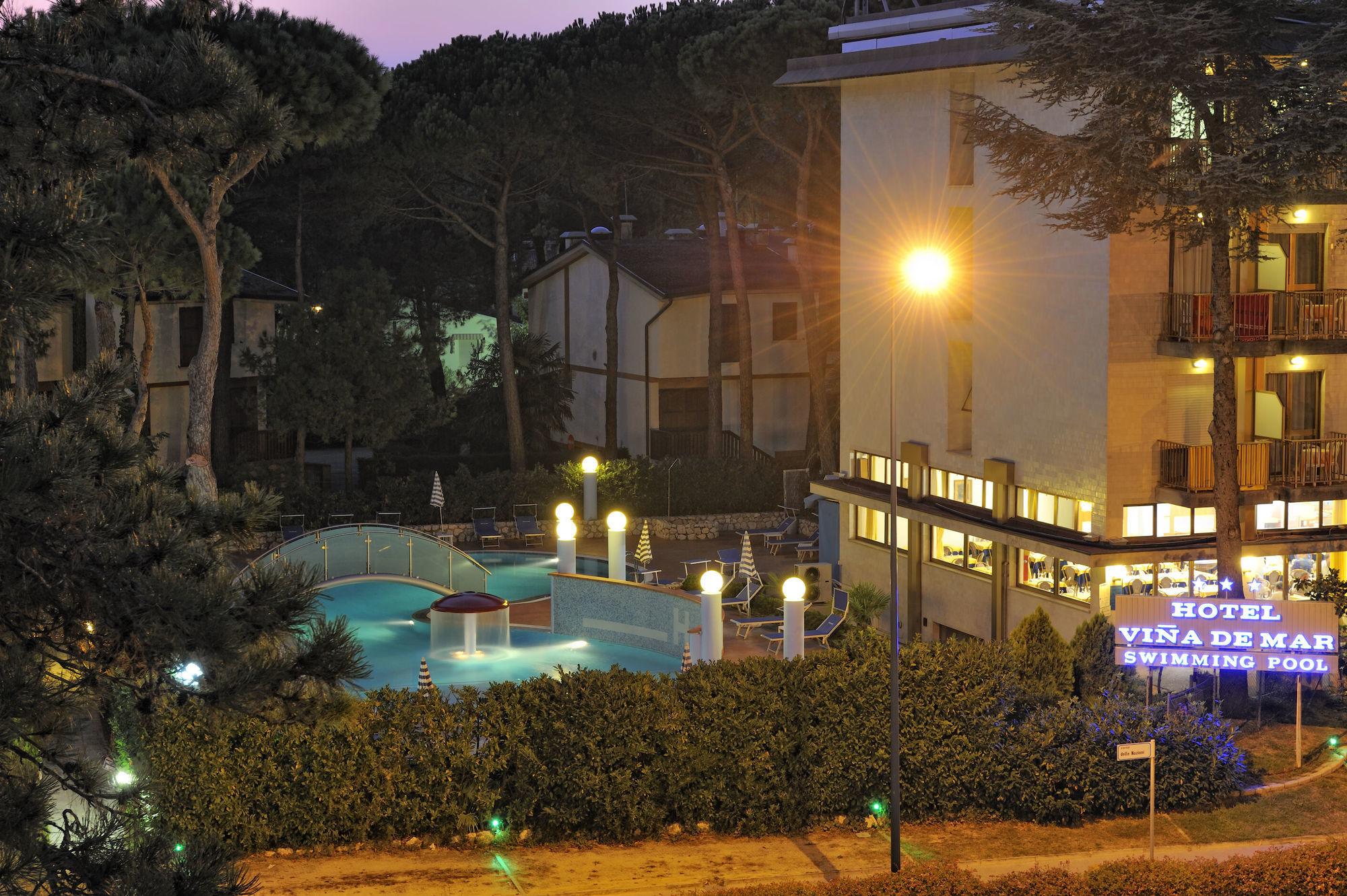 Hotel Vina De Mar Lignano Sabbiadoro Extérieur photo