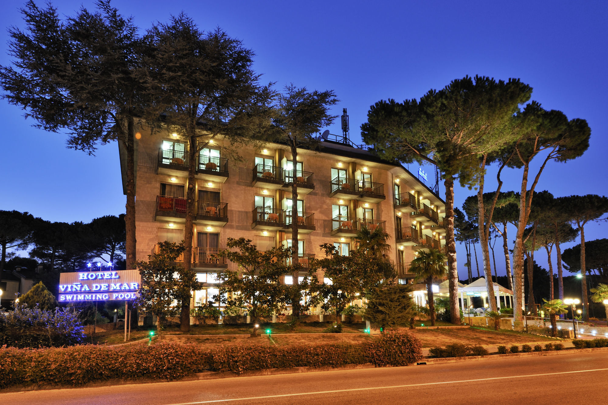 Hotel Vina De Mar Lignano Sabbiadoro Extérieur photo