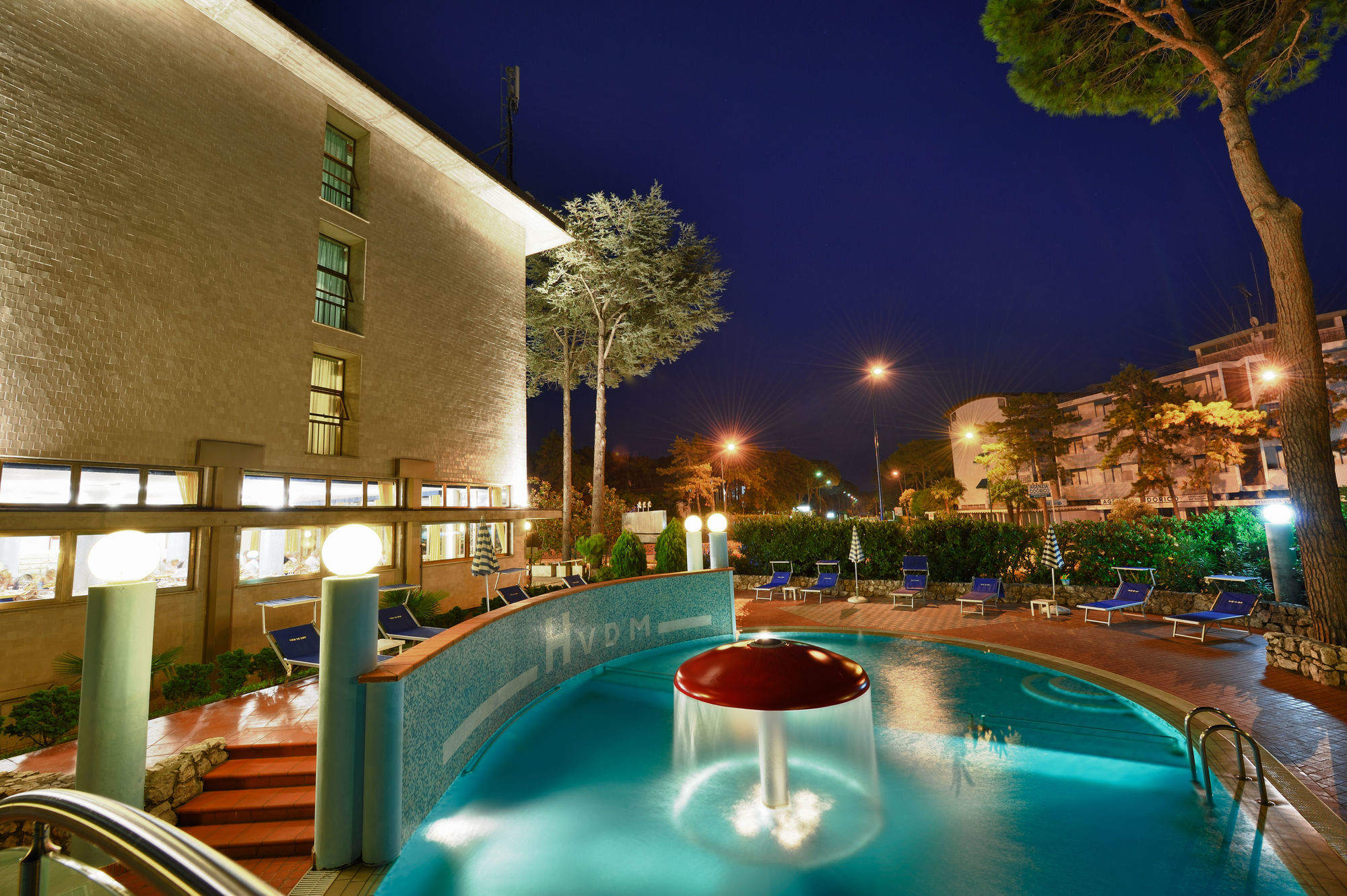 Hotel Vina De Mar Lignano Sabbiadoro Extérieur photo